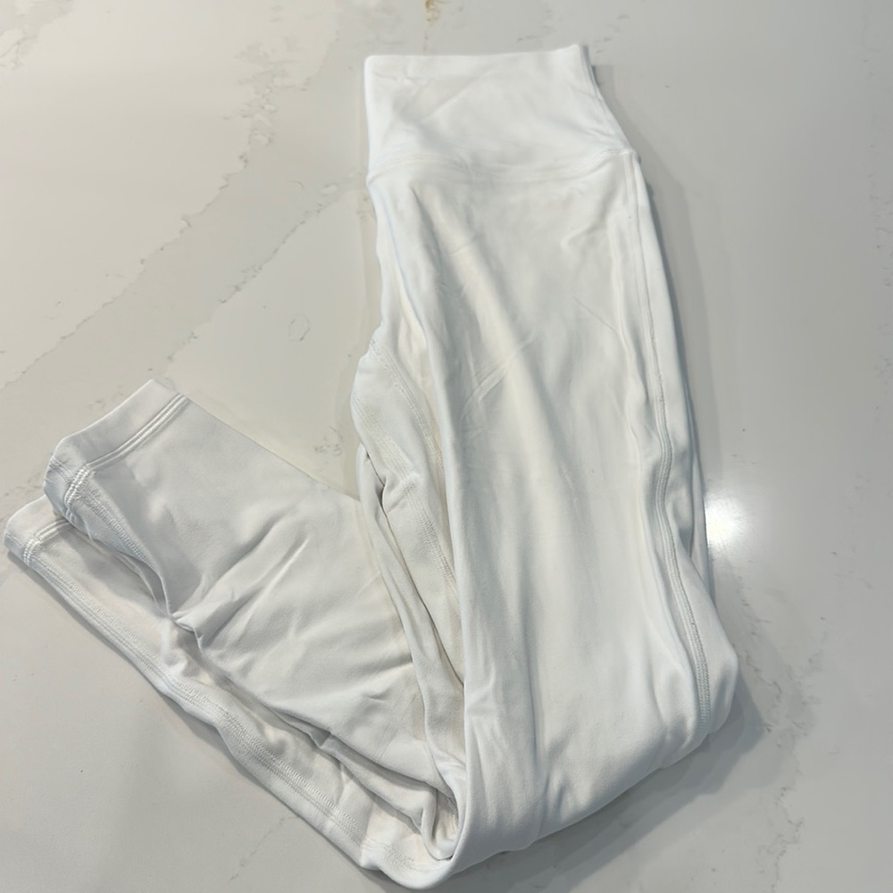 White Align cropped Lululemon Leggings